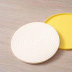 Pet meal mats are leak proof waterproof anti slip