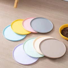 Pet meal mats are leak proof waterproof anti slip